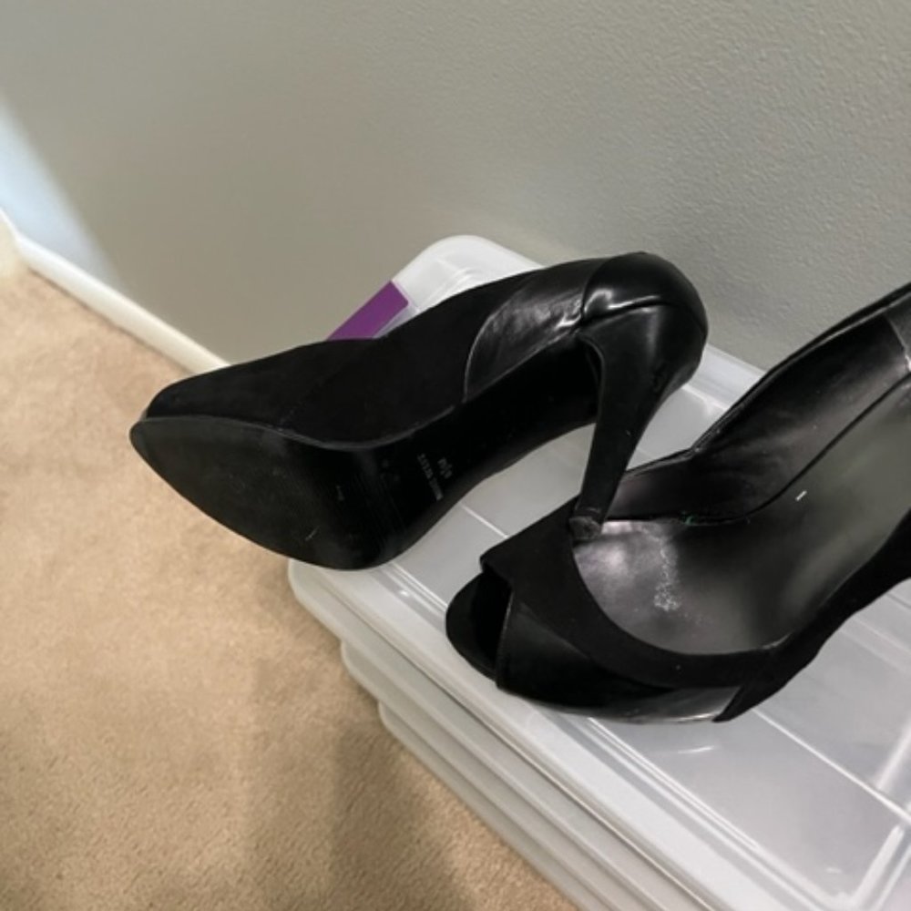 Nine West Black Heels size 81/2